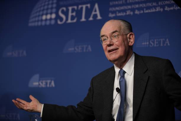 John Mearsheimer Analyzes the Ukraine War | HumanityRenewed